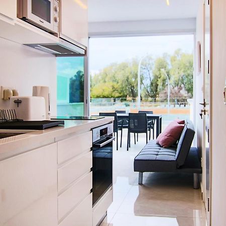 Phaedrus Living - Seaside Luxury Flat Harbour 108 Apartment Paphos Exterior photo