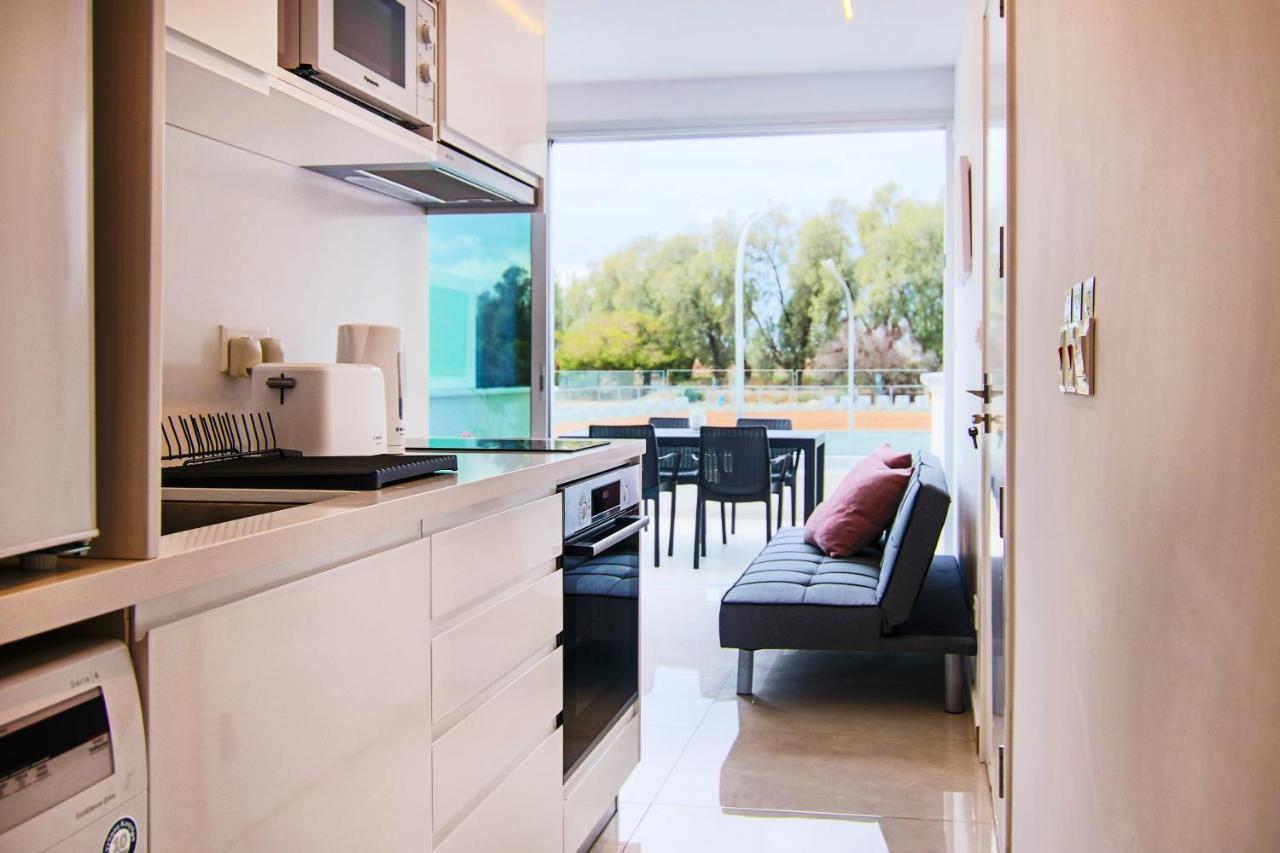 Phaedrus Living - Seaside Luxury Flat Harbour 108 Apartment Paphos Exterior photo