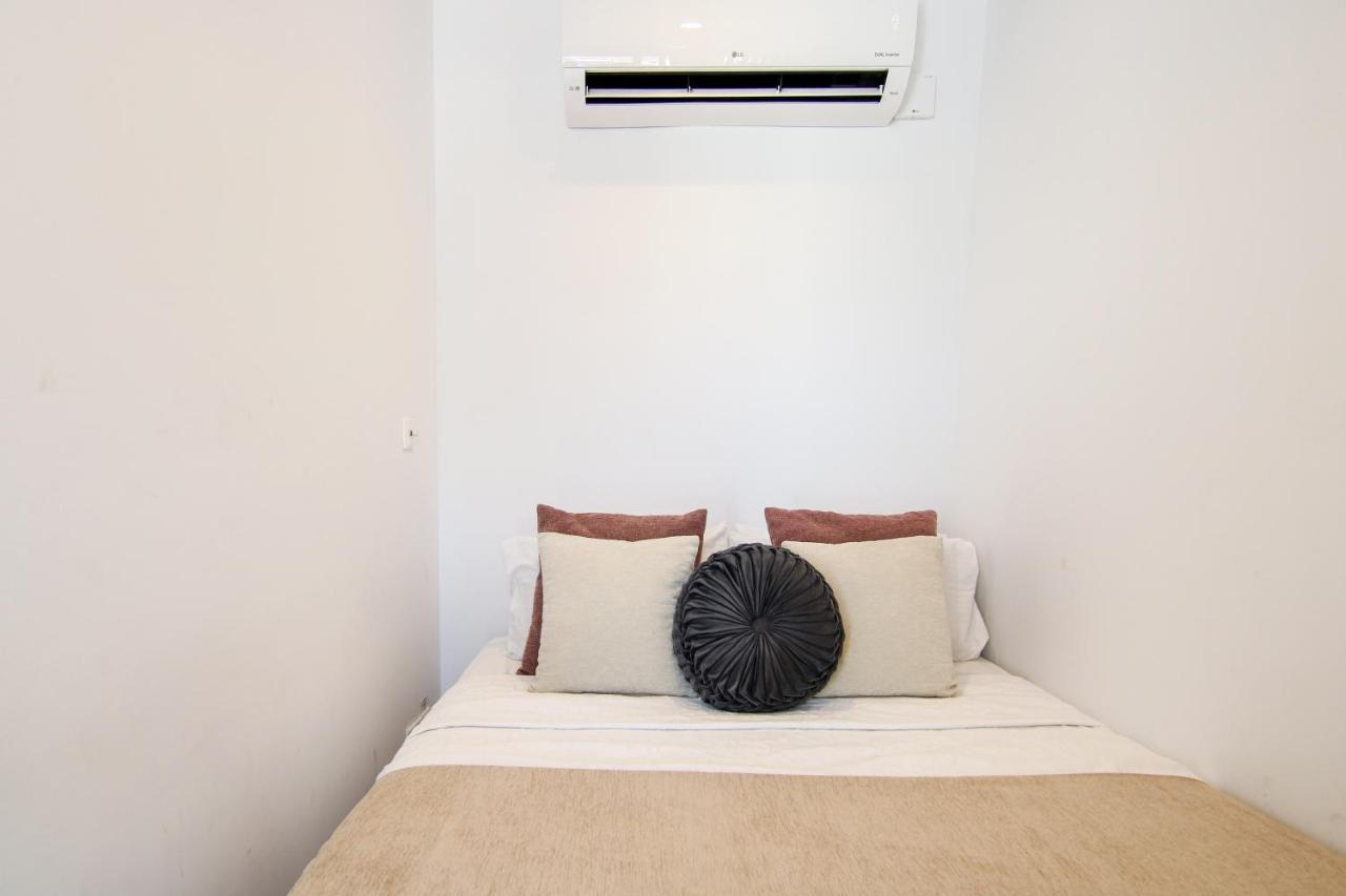 Phaedrus Living - Seaside Luxury Flat Harbour 108 Apartment Paphos Exterior photo